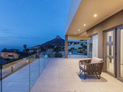To Let 9 Bedroom Property for Rent in Camps Bay Western Cape